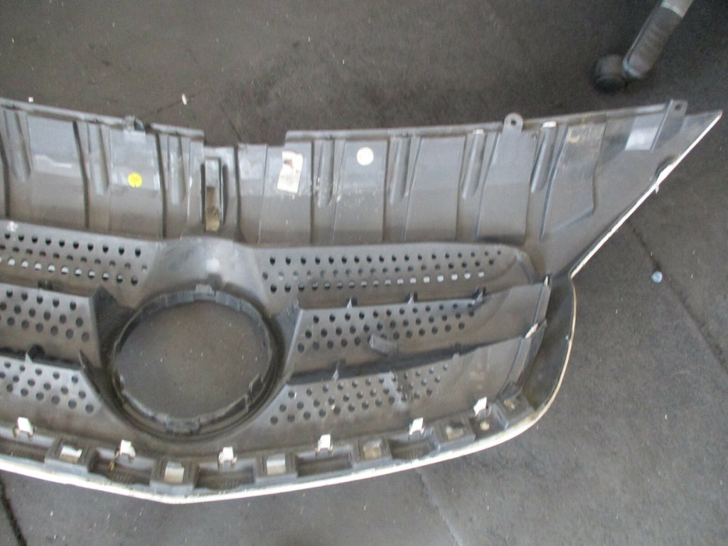 MERCEDES CITAN 2013 FRONT GRILLE WHITE GRILL