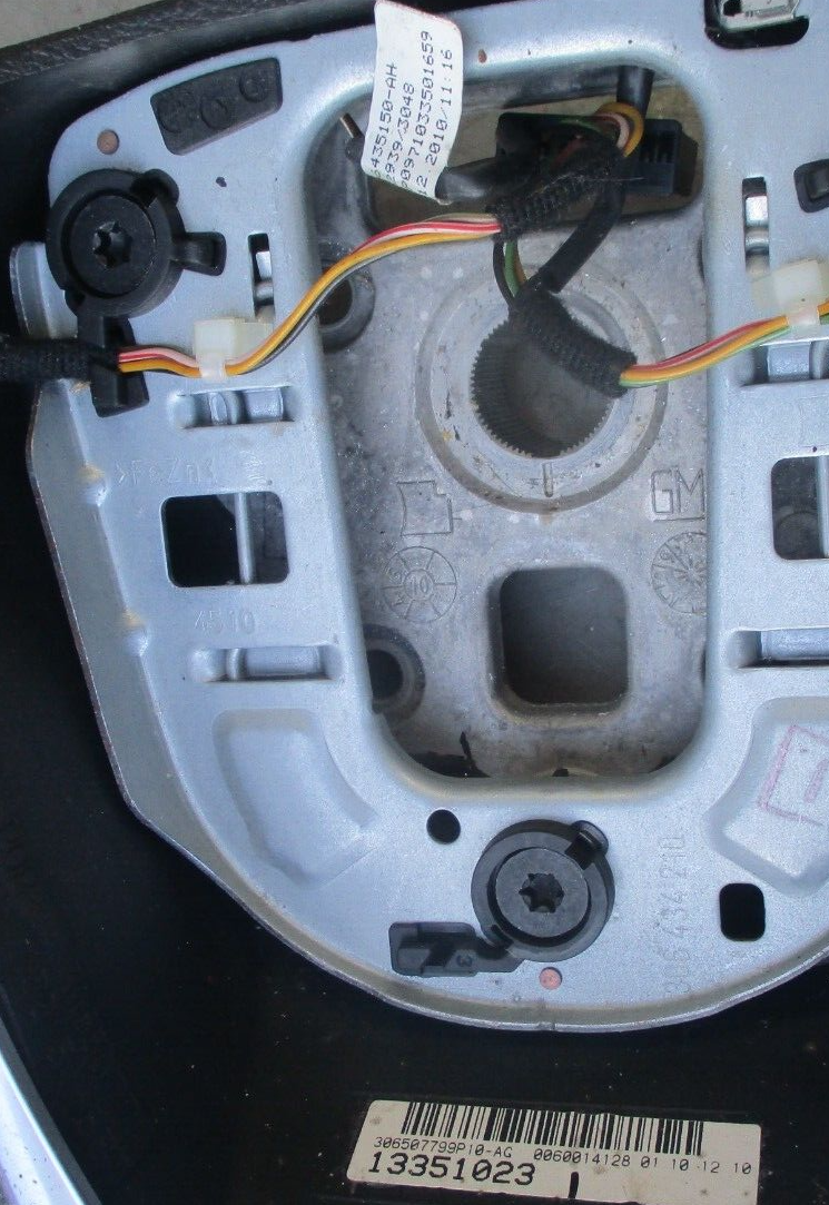 VAUXHALL MERIVA B 2013 MULTIFUNCTION STEERING WHEEL 13351023
