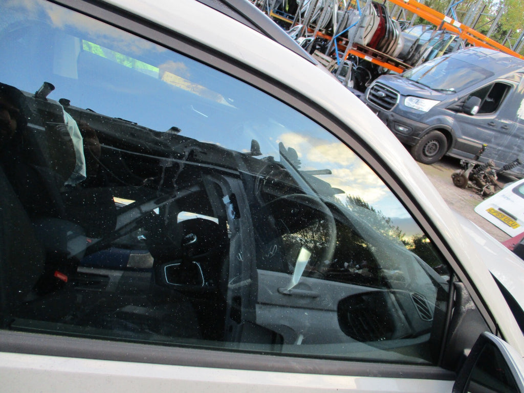 2023 VW VOLKSWAGEN T CROSS OSF DRIVER SIDE FRONT WINDOW GLASS