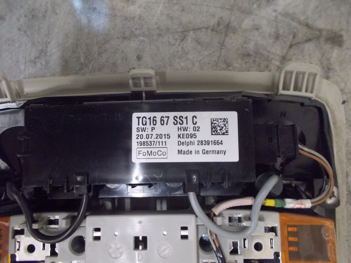 MAZDA 3 BM 2016 (MK3) INTERIOR ROOF LIGHT TG1667SS1C