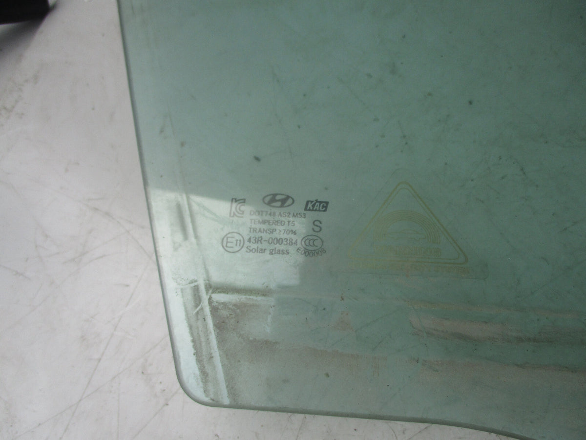 HYUNDAI I40 2015 OSF DRIVER SIDE FRONT WINDOW GLASS