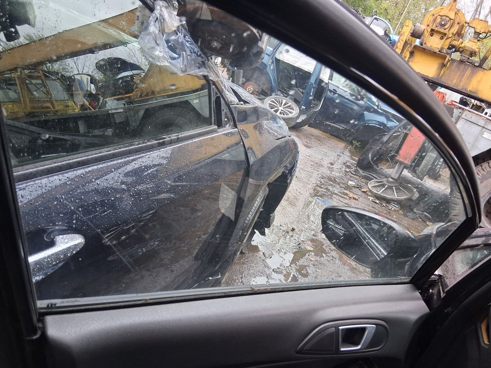 2014 FORD FIESTA MK7 NSF PASSENGER SIDE FRONT LEFT WINDOW GLASS