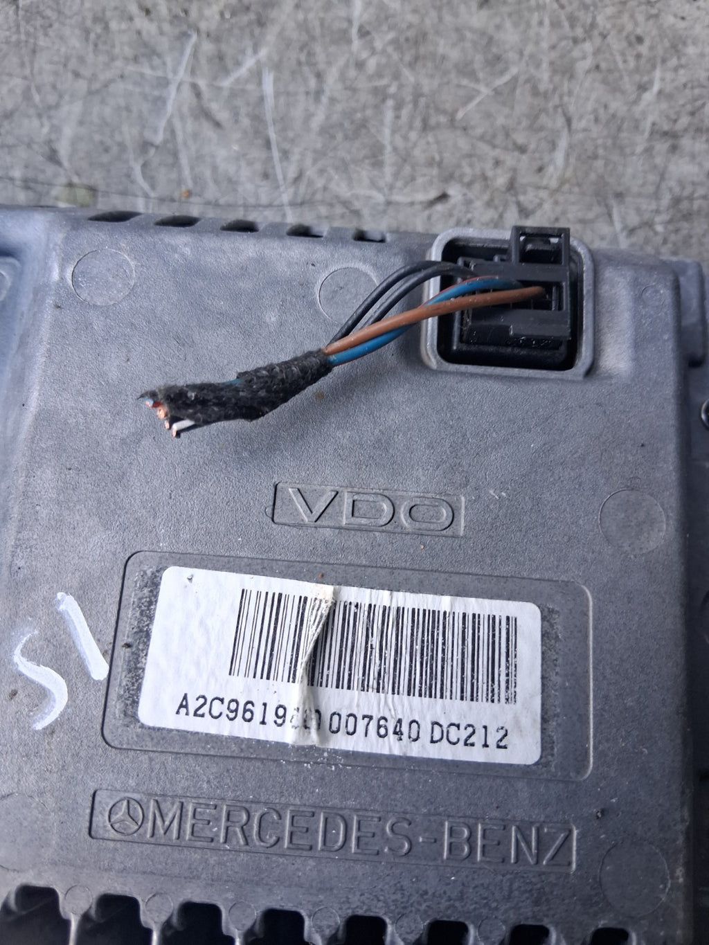 2015 MERCEDES C CLASS W204 MULTIMEDIA DISPLAY SCREEN UNIT HEAD A1729011302