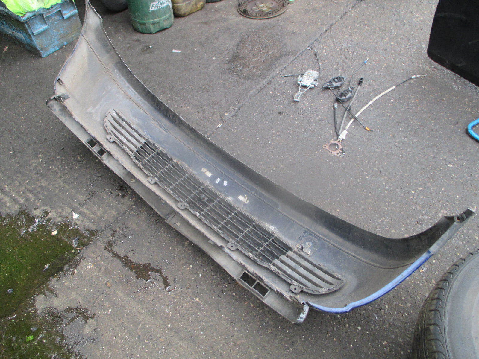 VAUXHALL ZAFIRA A 2004 FRONT COMPLETE BUMPER BLUE