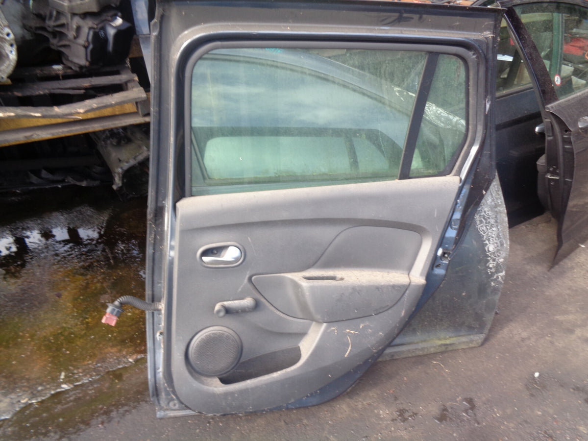 DACIA LOGAN MK2 MCV ESTATE OSR DRIVER SIDE REAR DOOR COMPLETE GREY