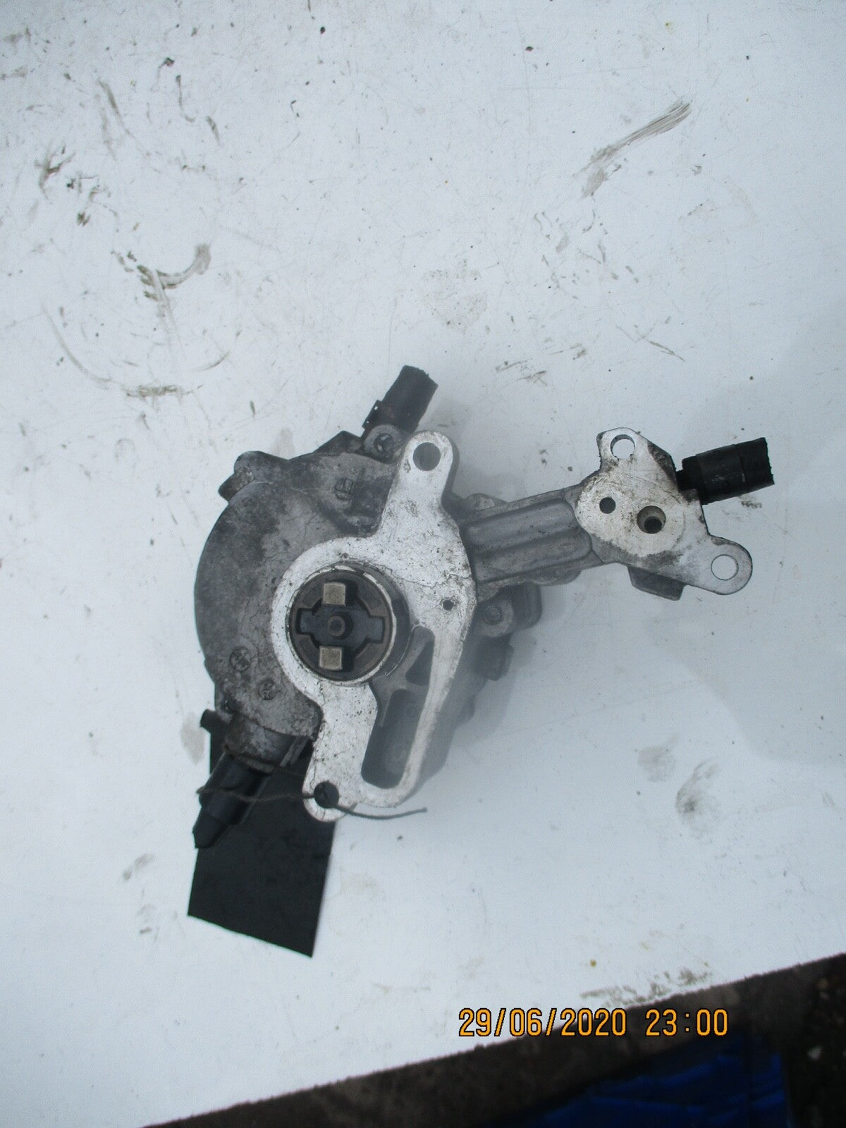 RENAULT FUEL VACUUM PUMP 038 145 209