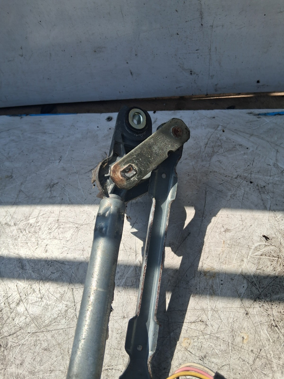 2008 CITROEN C1 FRONT WIPER MOTOR AND LINKAGE