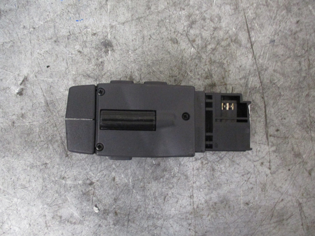 RENAULT CLIO X98 MK4 MULTI MEDIA SWITCH 255522448R