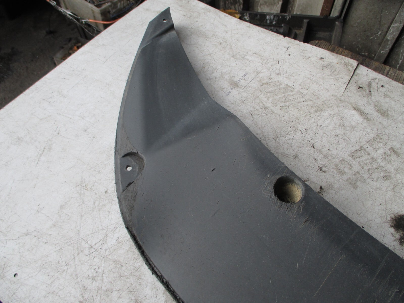 FORD MONDEO MK5 2016 COURIER FRONT LOWER BUMPER PLASTIC SPLITTER TRIM SPOILER