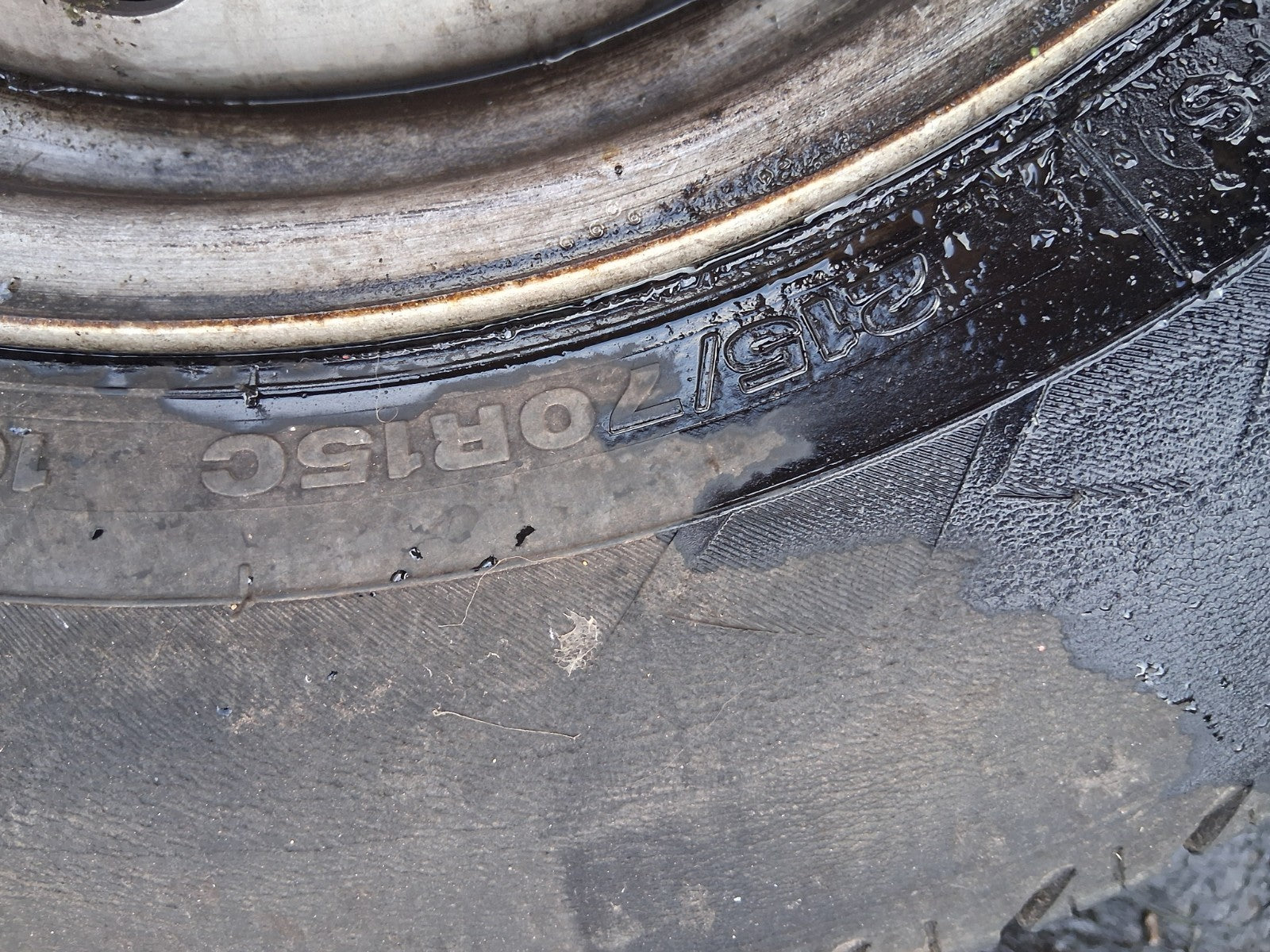 2023 RENAULT MASTER MK3 16 INCH STEEL WHEEL WITH TYRE 215/70R15C