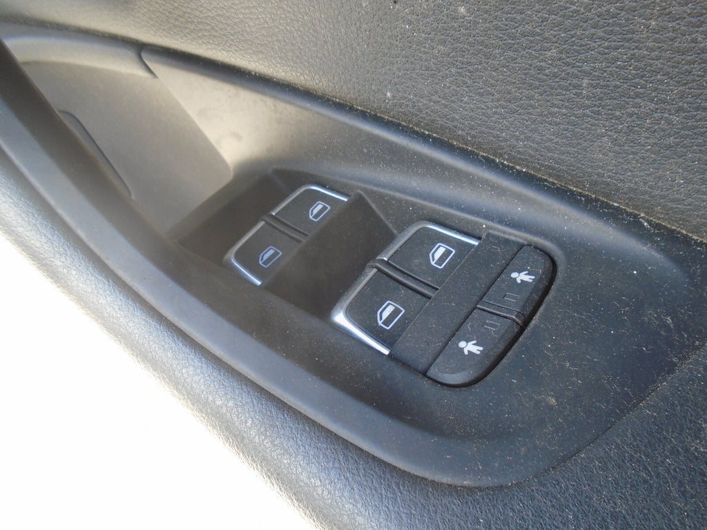 VAUXHALL MOKKA 2013 OSF DRIVER SIDE FRONT COMPLETE DOORCARD