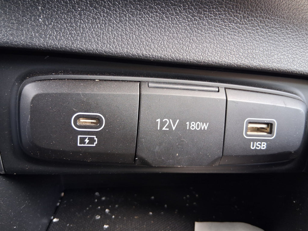 2026 HYUNDAI I20 MK3 USB SOCKET CONNECTOR