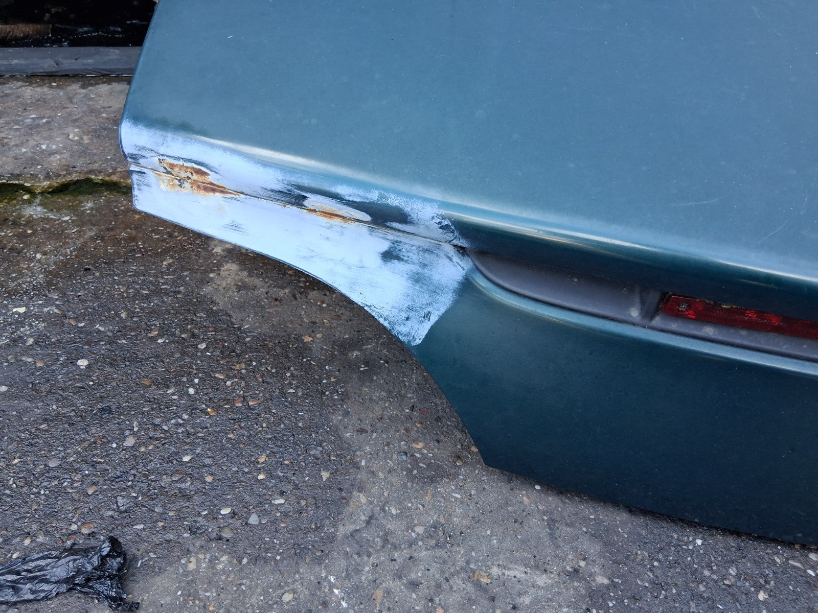 MG MGF 1996 MK1 REAR COMPLETE TAILGATE BOOTLID GREEN