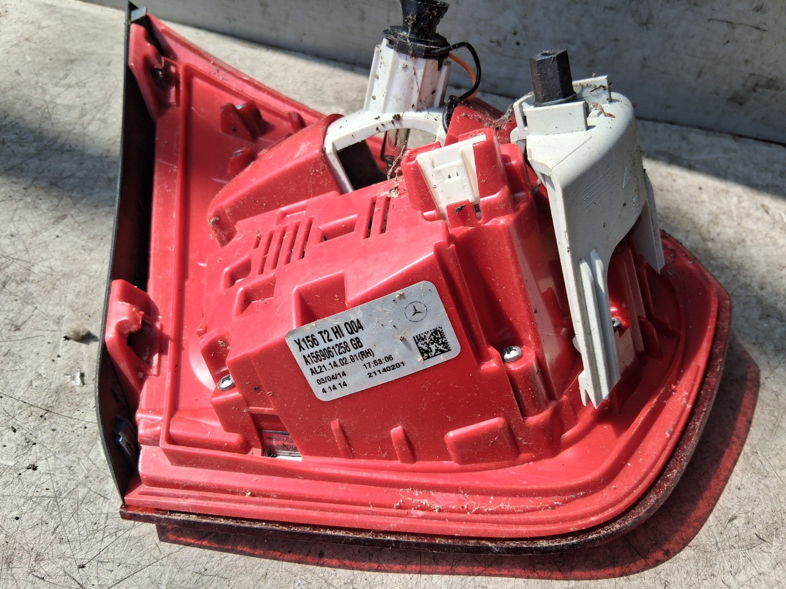 MERCEDES BENZ CLA 2014 OSR DRIVER SIDE REAR RIGHT INNER TAIL LIGHT A1569061258
