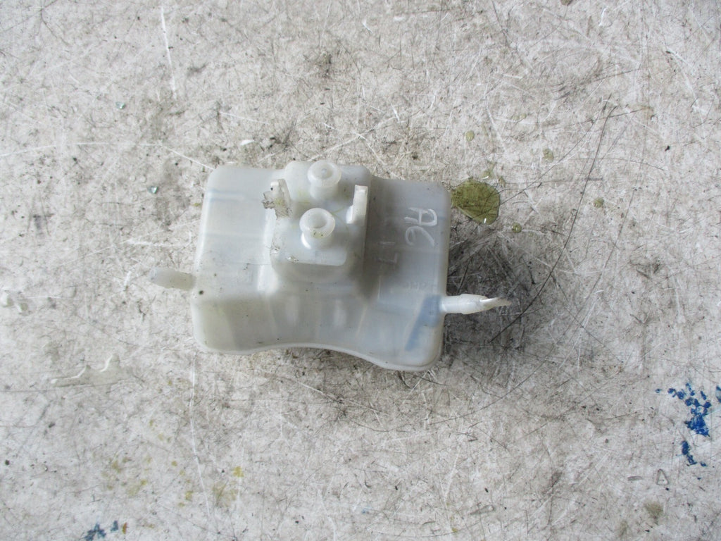 AUDI A6 2017 BRAKE BOTTLE TANK 8K0611301C