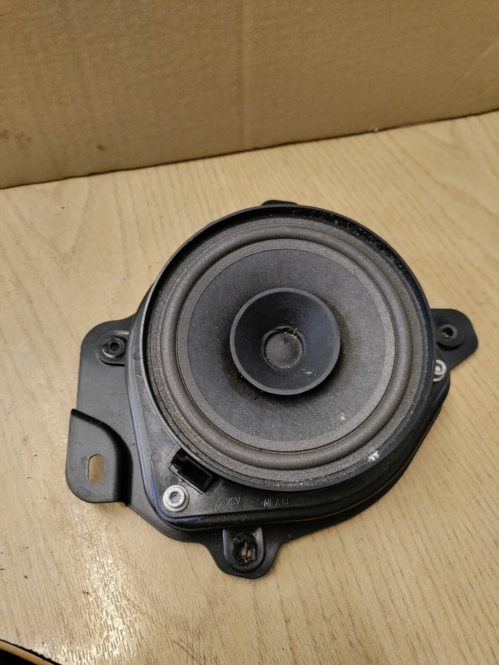 2024 JEEP AVENGER NSR PASSENGER SIDE REAR DOOR SPEAKER 52202178