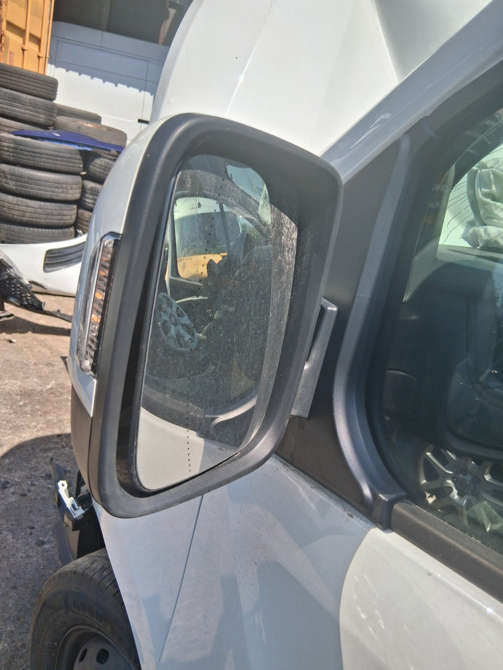 2025 RENAULT TRAFIC X82 MK3 NSF PASSENGER SIDE FRONT LEFT WING MIRROR WHITE