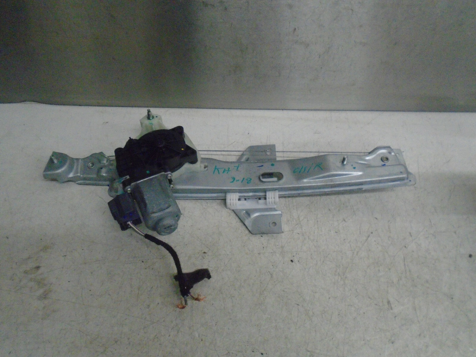 FORD KA PLUS + 2018 NSR PASSENGER  SIDE REAR DOOR WINDOW MOTOR REGULATOR