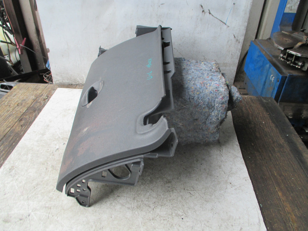RENAULT KANGOO 2013 NS PASSENGER SIDE STORAGE COMPARTMENT GLOVEBOX