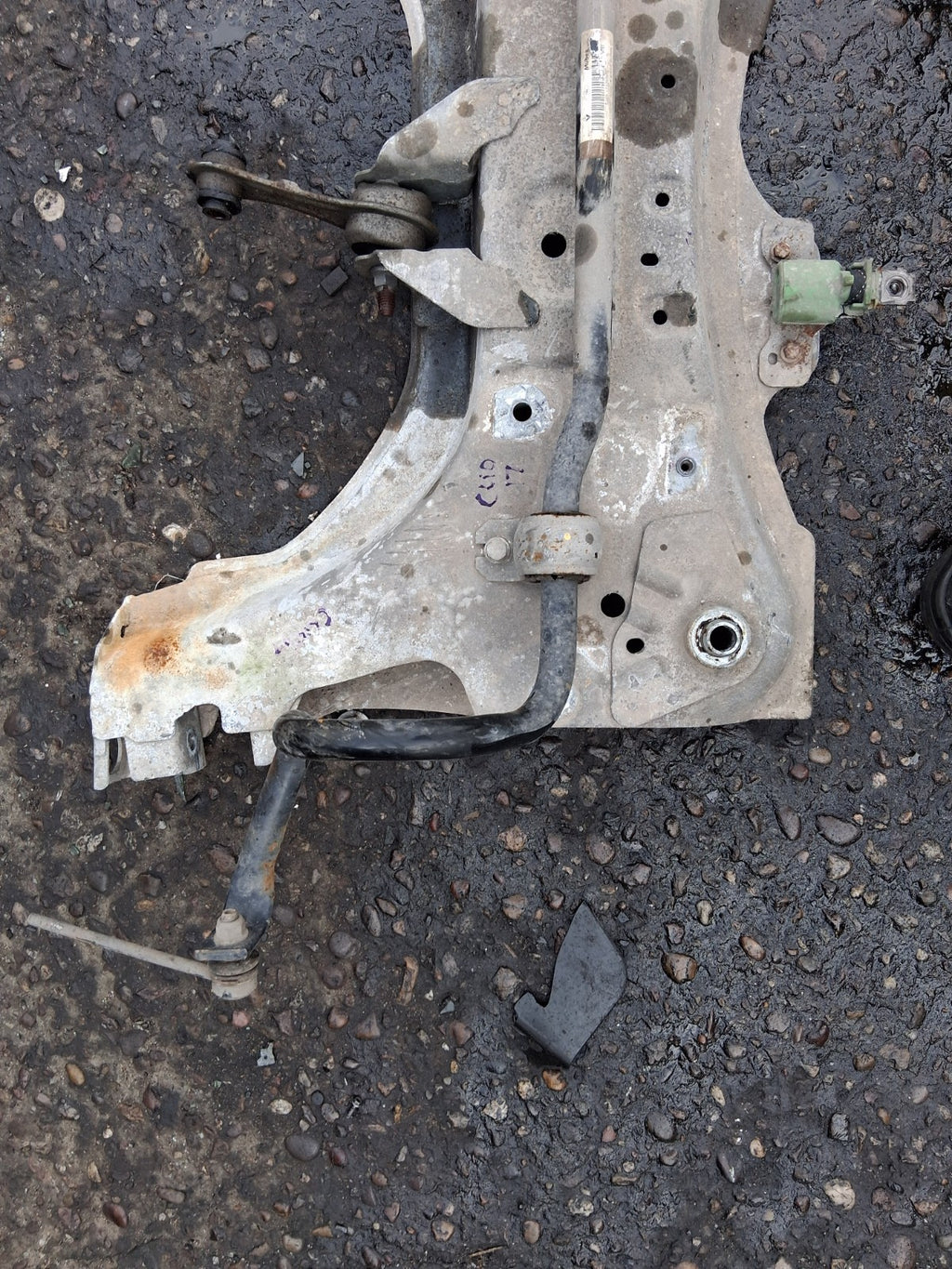 2017 RENAULT CLIO X98 MK4 1.5 DIESEL FRONT SUBFRAME