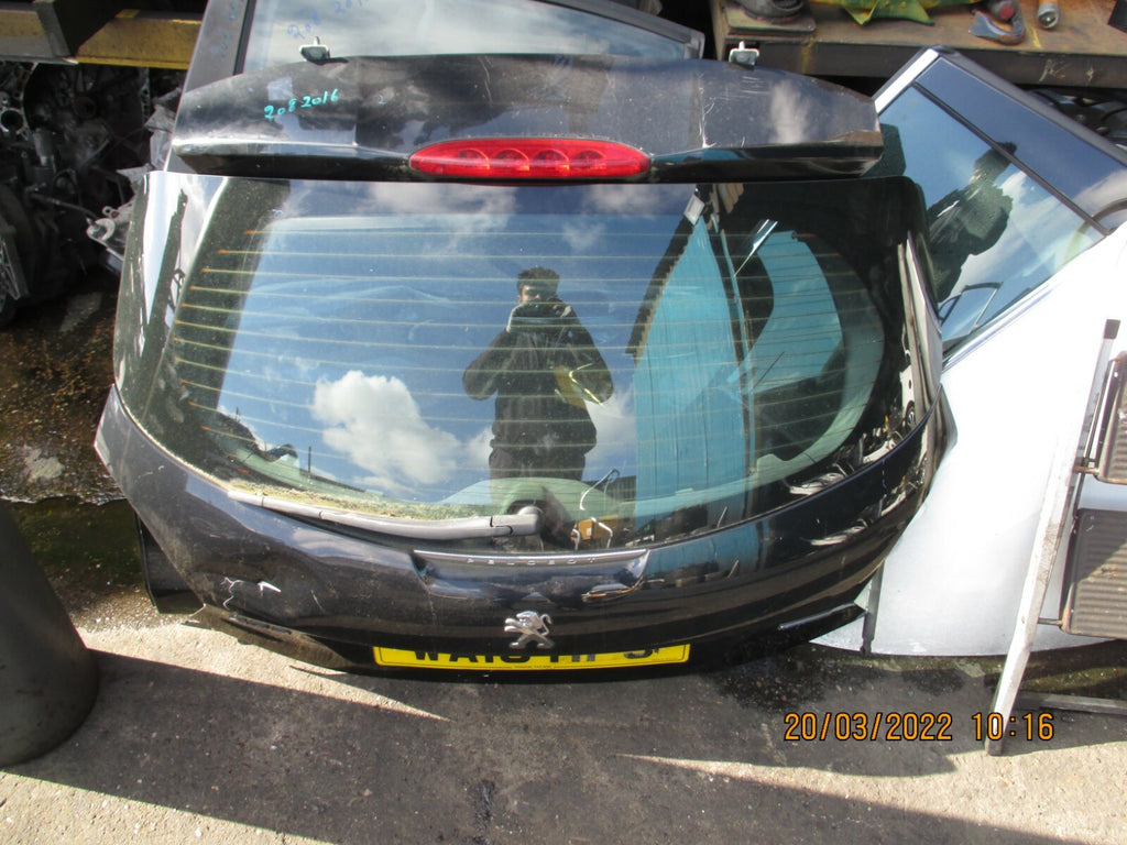 PEUGEOT 208 2016 MK1 REAR COMPLETE TAILGATE BLACK