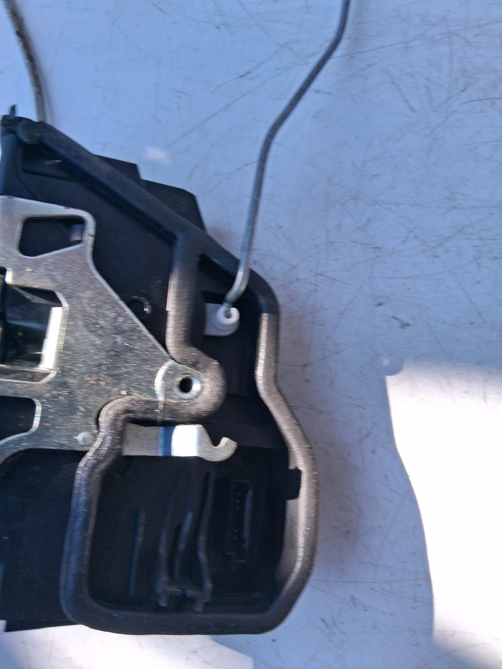 BMW 1 SERIES 2015 NSR PASSENGER SIDE REAR DOOR CENTRAL LOCKING CATCH A053702