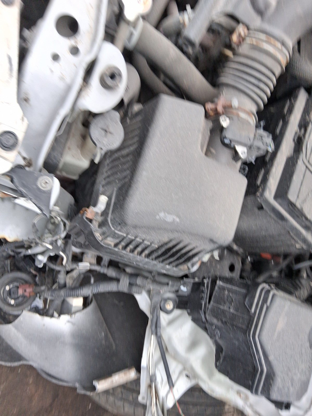TOYOTA YARIS MK3 2019 1.5 DIESEL AIR FILTER BOX