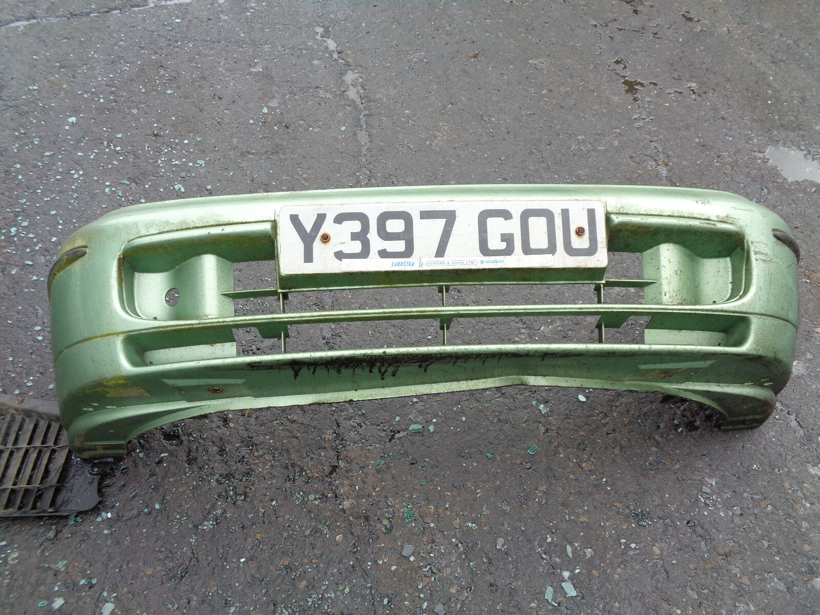 FIAT BRAVA 2001 1.2 PETROL FRONT COMPLETE BUMPER GREEN
