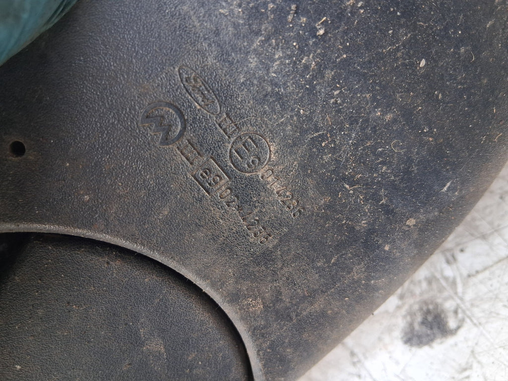 2005 FORD MONDEO MK3 OSF DRIVER SIDE FRONT RIGHT WING MIRROR E9014236