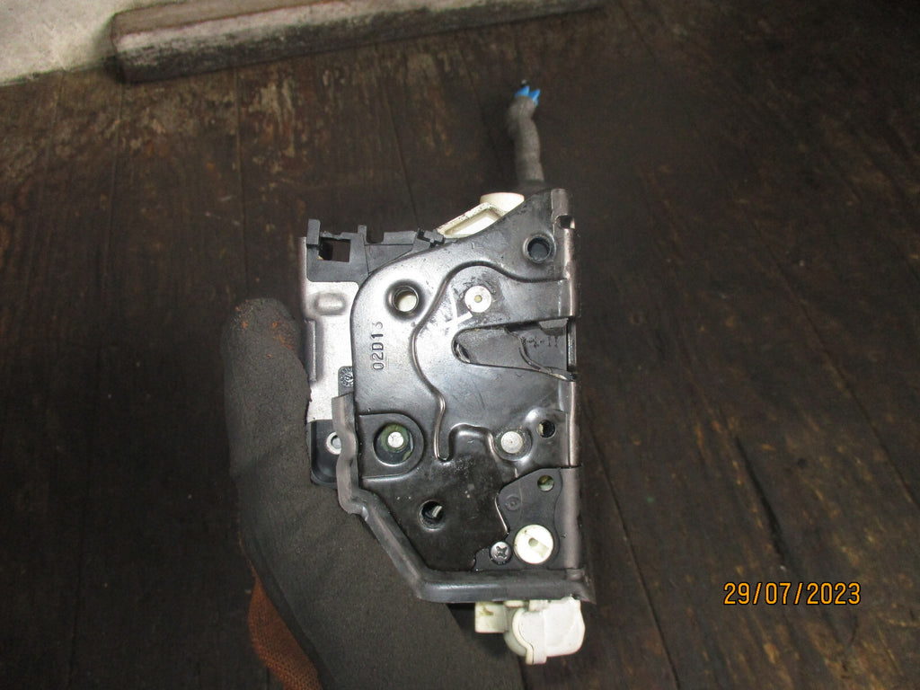 AUDI A3 2013 OSR DRIVER SIDE REAR DOOR LOCK MECHANISM 4G0839016