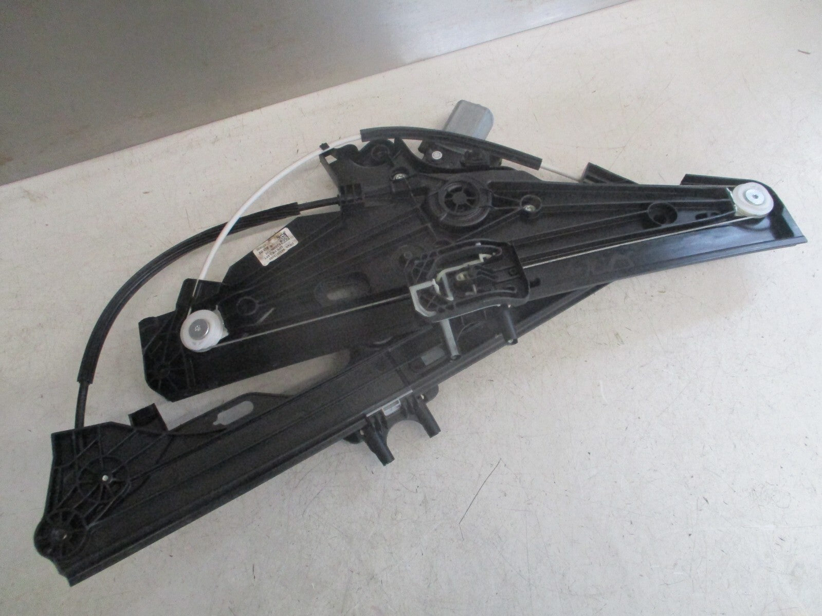2023 VAUXHALL ASTRA L MK8 NSF PASSENGER FRONT WINDOW MOTOR REGULATOR 9830815080
