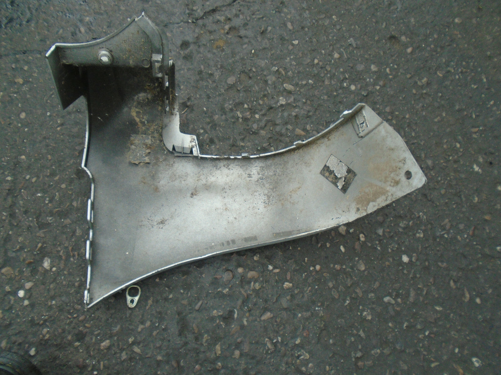 CITROEN BERLINGO PEUGEOT PARTNER MK2 2016 RIGHT REAR BUMPER CORNER 9682044277