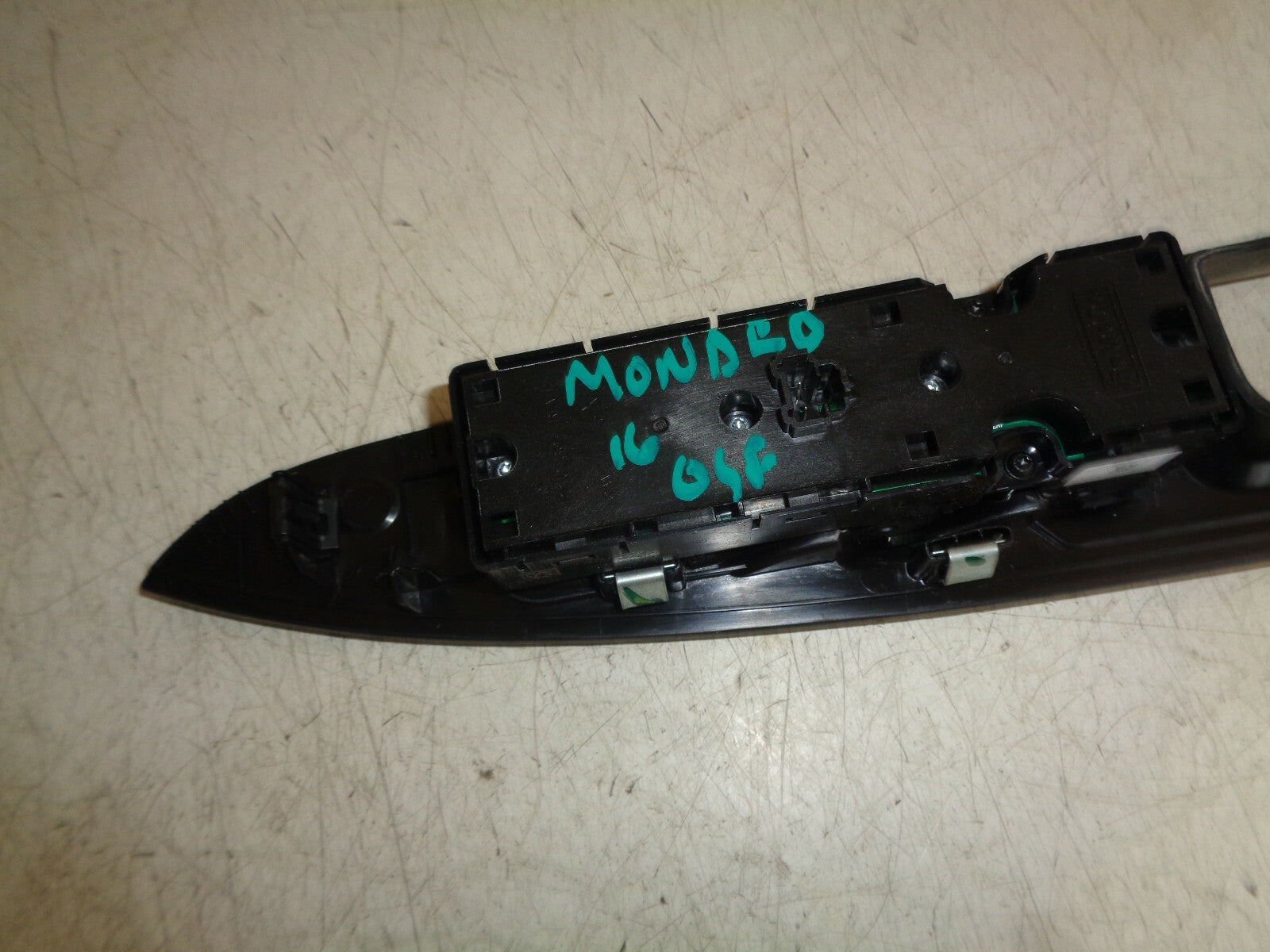 FORD MONDEO MK5 2015 OSF DRIVER SIDE FRONT DOOR WINDOW SWITCH DS7314A563HD3UAW