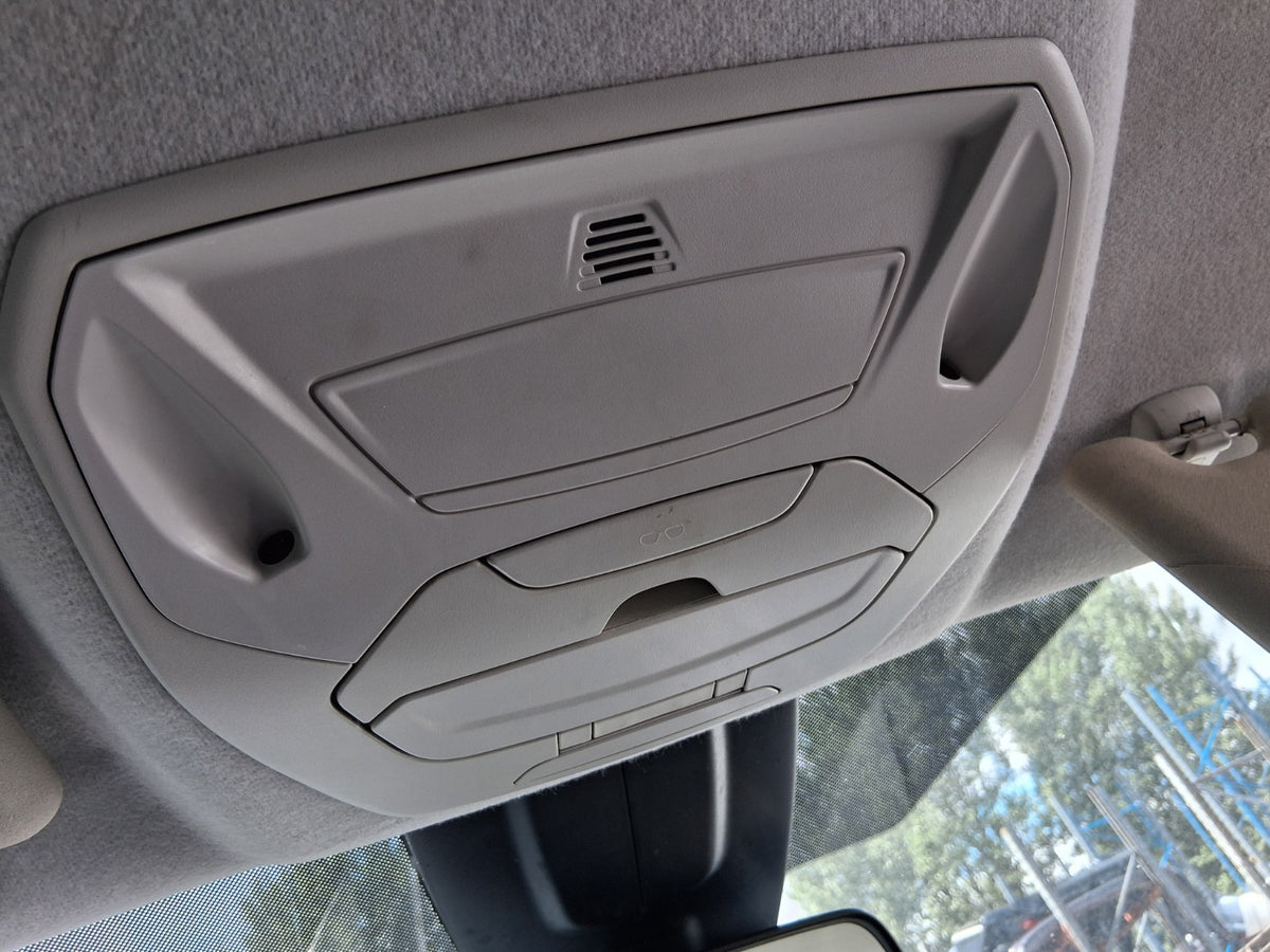 2015 FORD GRAND C MAX MK2 FRONT INTERIOR ROOF READING LIGHT