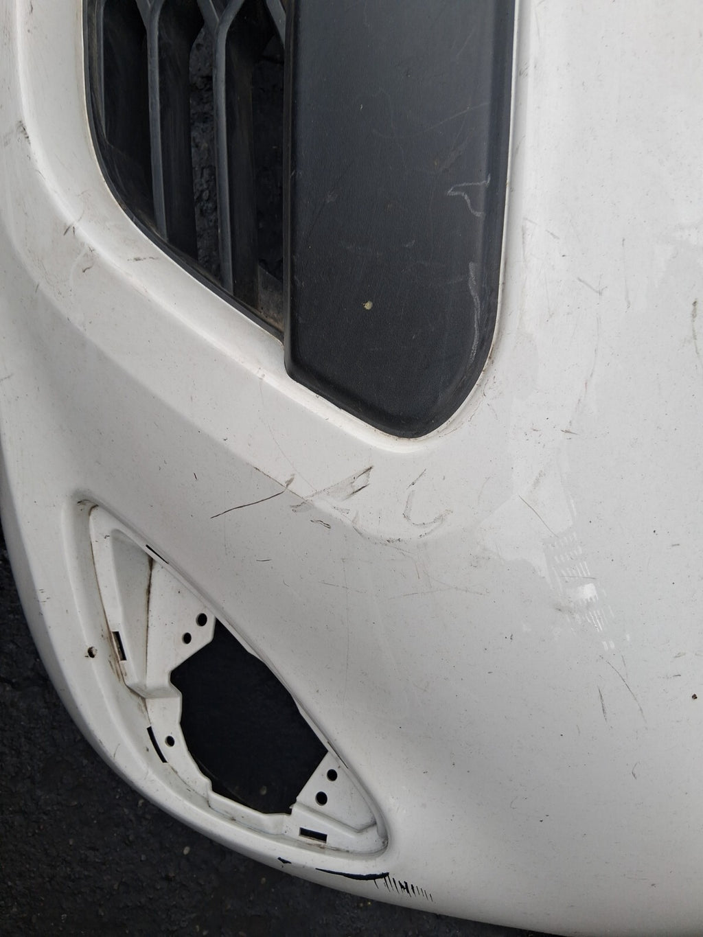 NISSAN MICRA K13 2015 FACELIFT FRONT BUMPER WHITE 620223HN0A