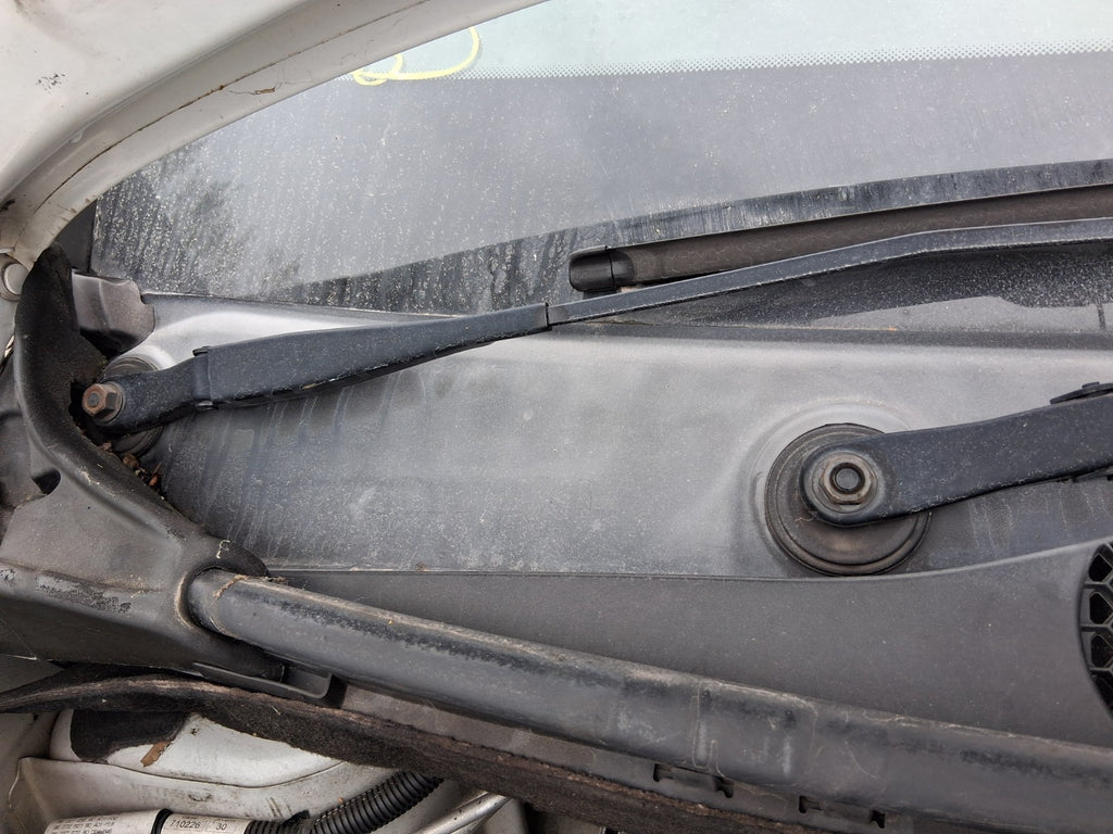 2017 CITROEN BERLINGO MK2 1.5 DIESEL FRONT WINDSCREEN WIPER MOTOR & LINKAGE