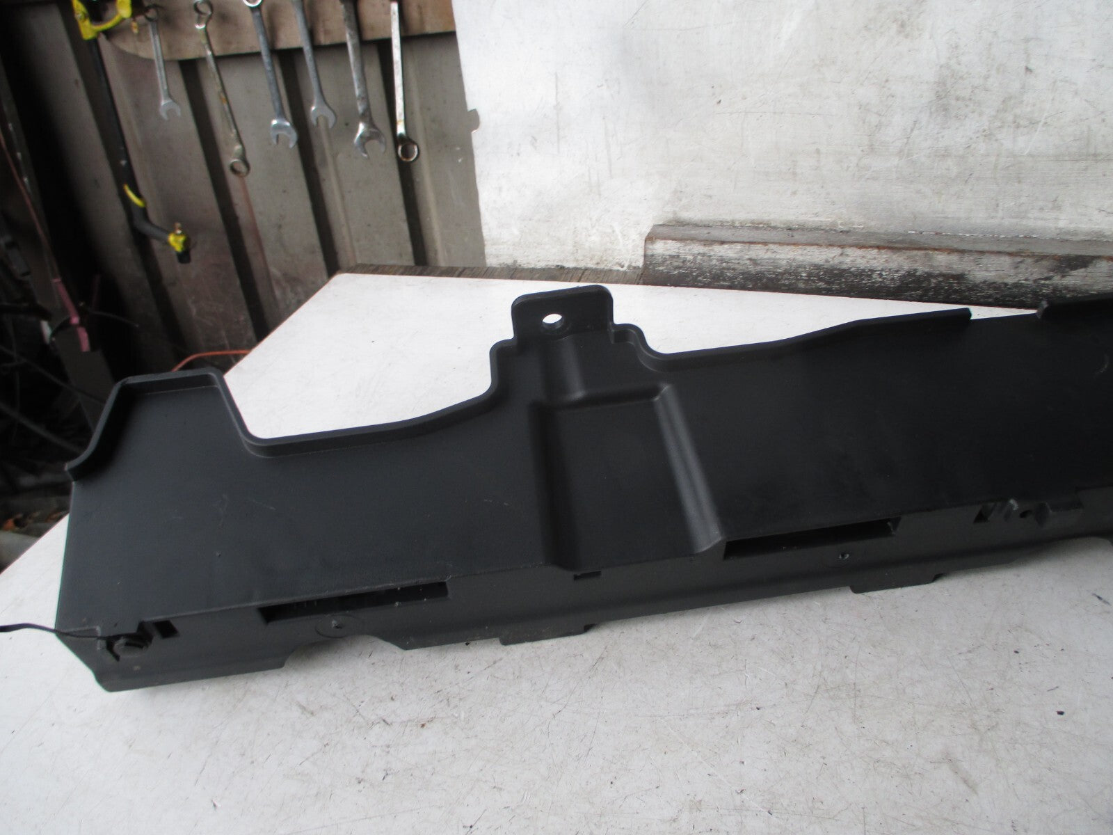 FORD GALAXY MK4 2020 REAR BACK BOOT LID PLASTIC TRIM PANEL EM2B-19G438-BGW