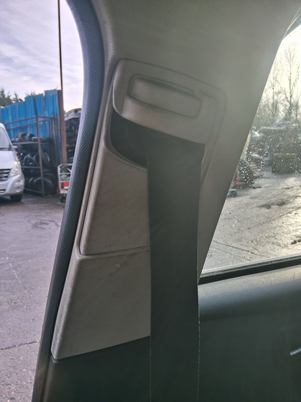 2013 FORD FOCUS MK3 HATCHBACK OSF DRIVER SIDE FRONT RIGHT SEAT BELT