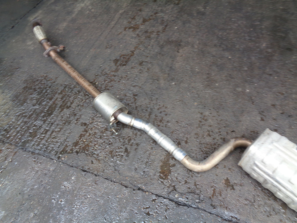 HYUNDAI  I30 MK2 2013 1.6 CRDI DIESEL EXHAUST SYSTEM BACK BOX FLEXI