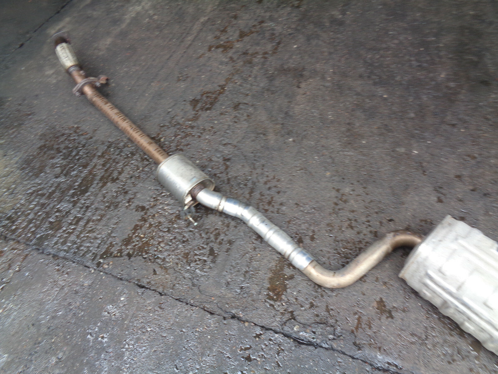 HYUNDAI  I30 MK2 2013 1.6 CRDI DIESEL EXHAUST SYSTEM BACK BOX FLEXI