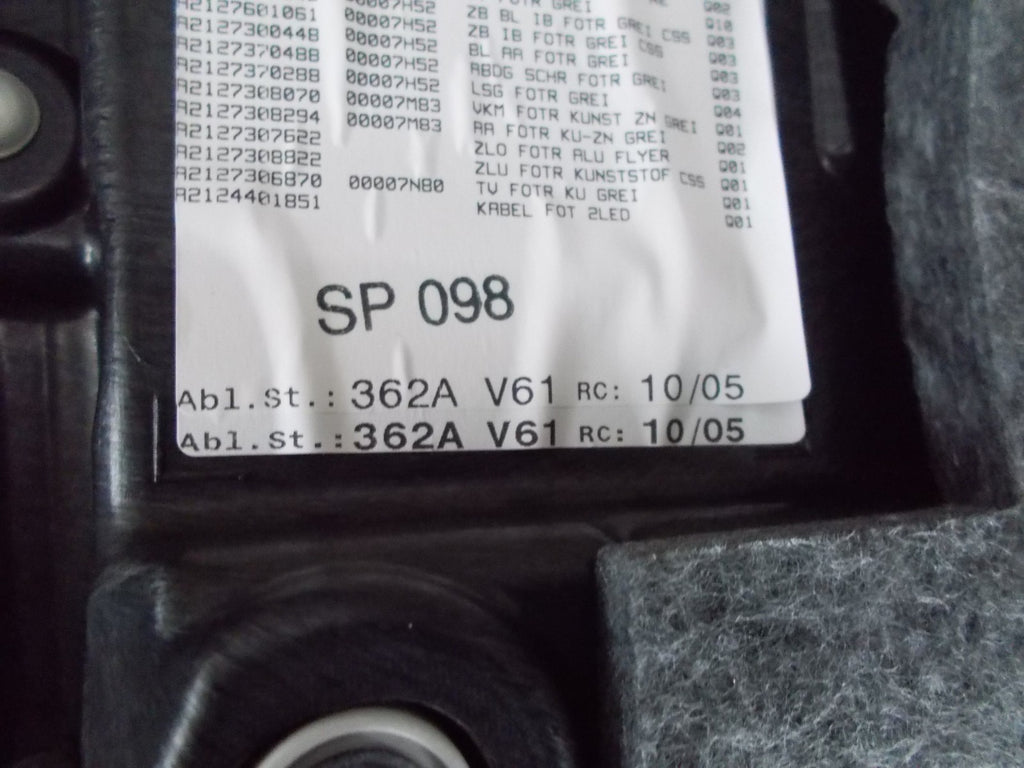 MERCEDES E CLASS W212 2016 OSR DRIVERS SIDE REAR DOOR CARD WHITE