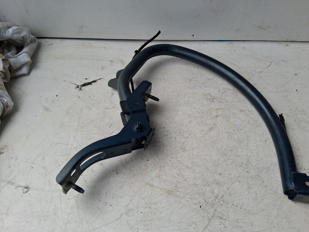 2021 MERCEDES A CLASS V177 SALOON NSR PASSENGER SIDE REAR LEFT BOOTLID HINGE