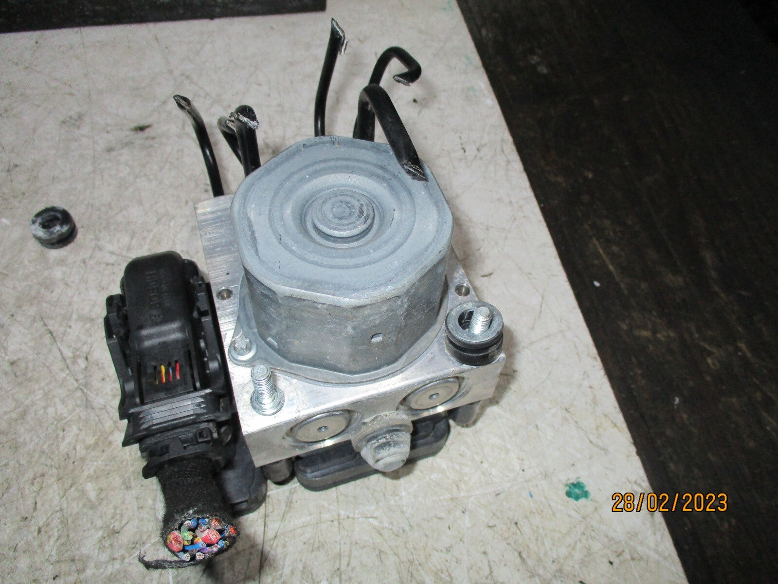 VAUXHALL CORSA E 2017 1.4 PETROL ABS PUMP MODULATOR 39084530