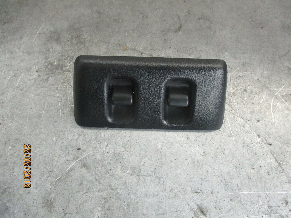 ROVER 25 OSF DRIVER SIDE FRONT WINDOW SWITCHES