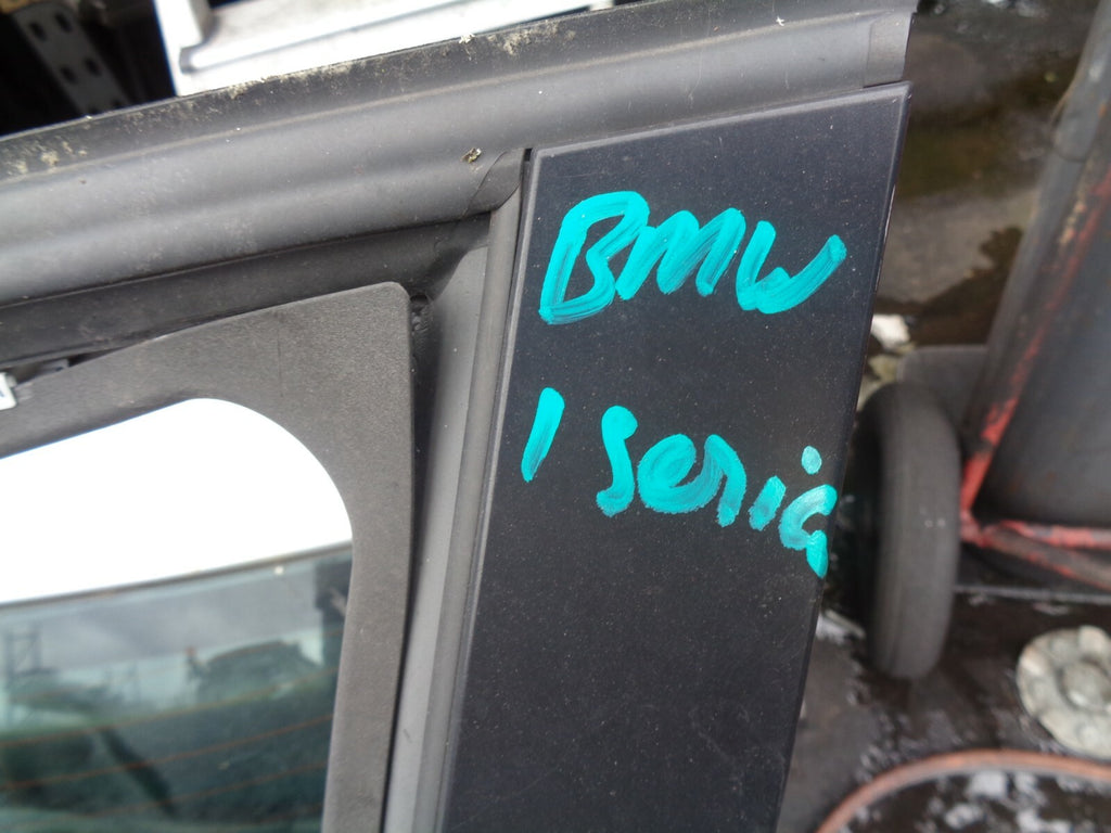 BMW 1 SERIES E87 5 DOOR PASSENGER SIDE FRONT COMPLETE DOOR SILVER
