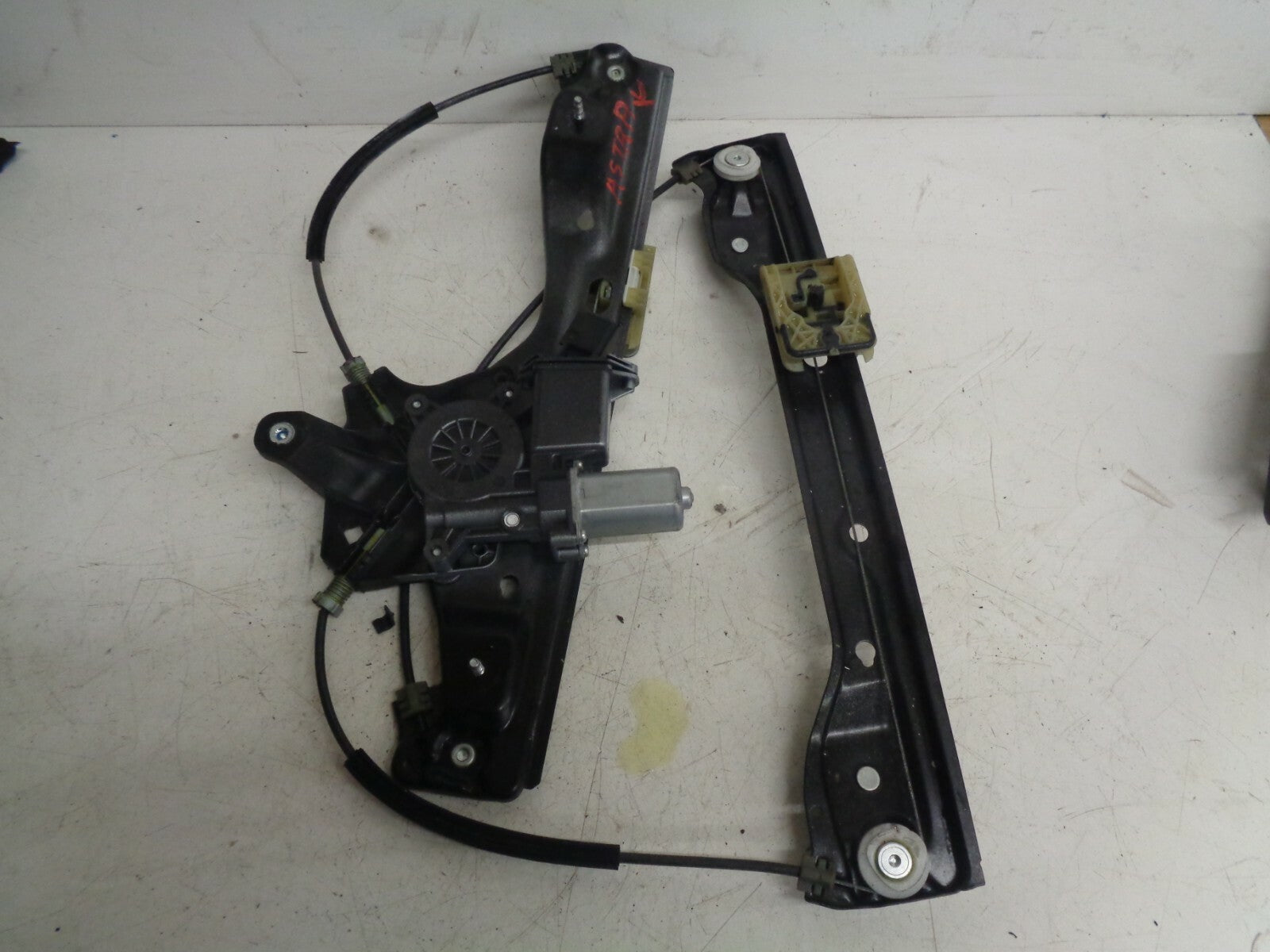 VAUXHALL ASTRA K 2018 MK7 OS DRIVER SIDE FRONT WINDOW MOTOR & REGULATOR 13406674
