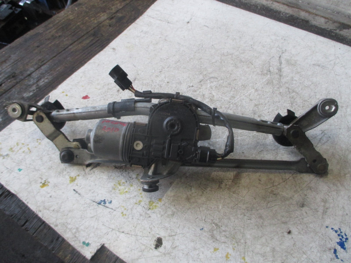 TOYOTA AVENSIS 2010 T270 FRONT WIPER MOTOR AND LINKAGE 8511005080A