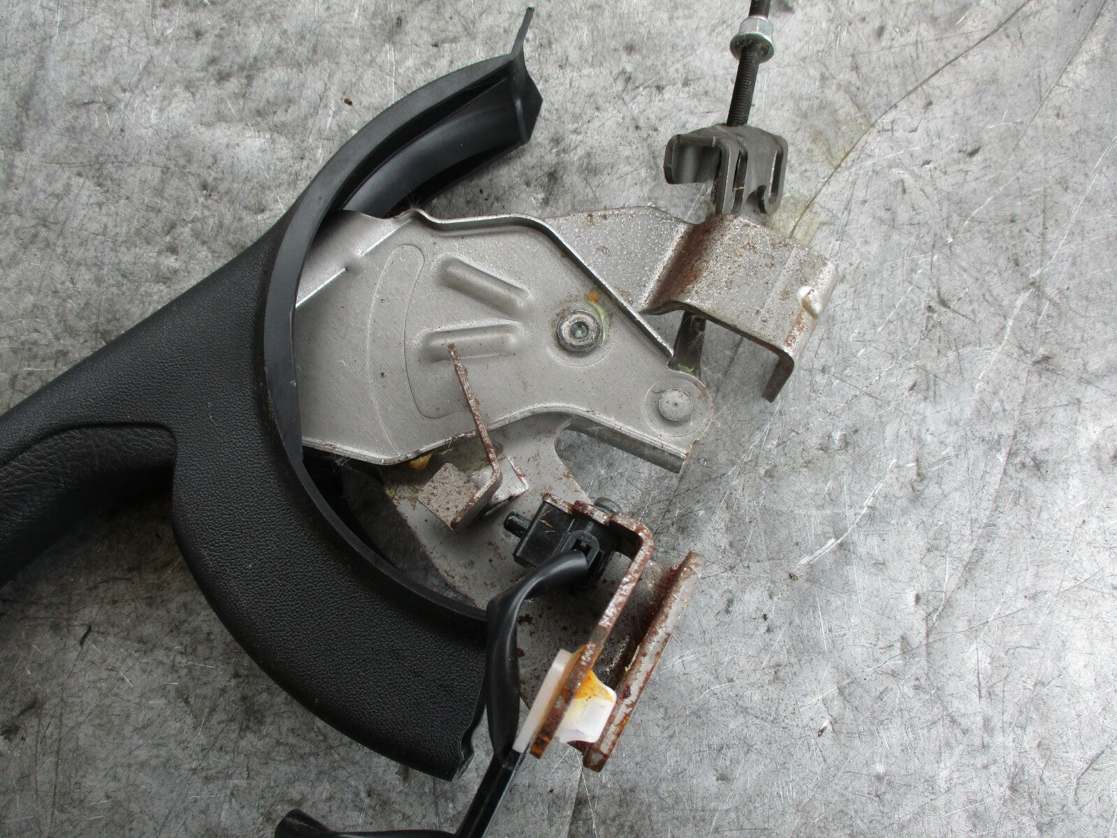 PEUGEOT 108 HANDBRAKE LEVER