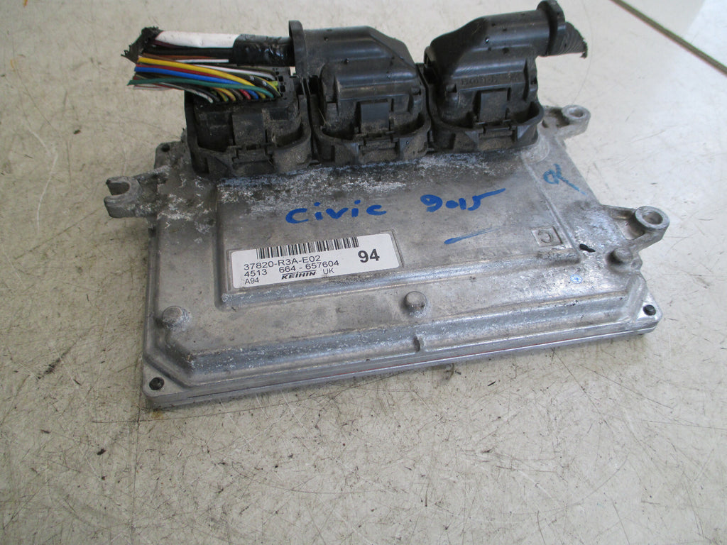 HONDA CIVIC MK9 2015 1.6 PETROL ECU ENGINE CONTROL MODULE UNIT 37820R3AE02