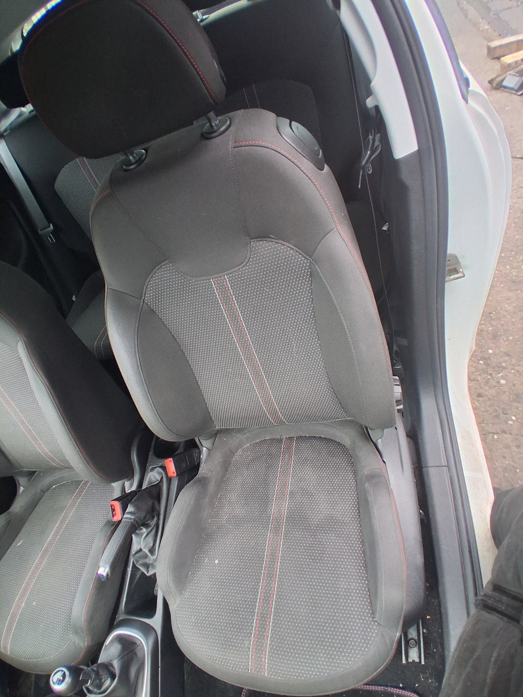 2019 VAUXHALL CORSA E 3 DOOR NS PASSENGER SIDE COMPLETE SEAT FABRIC